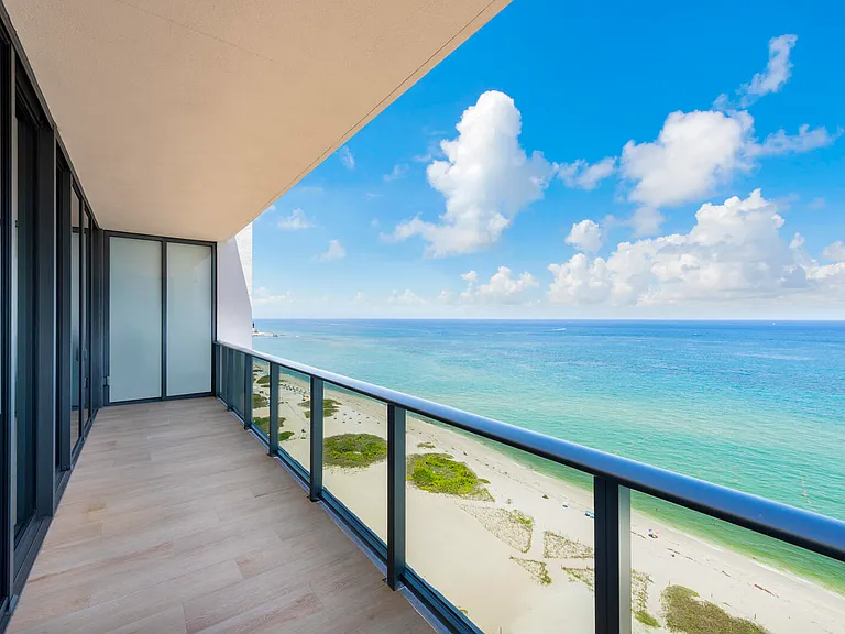 900 N Ocean Blvd #MPH04 — Photo 2