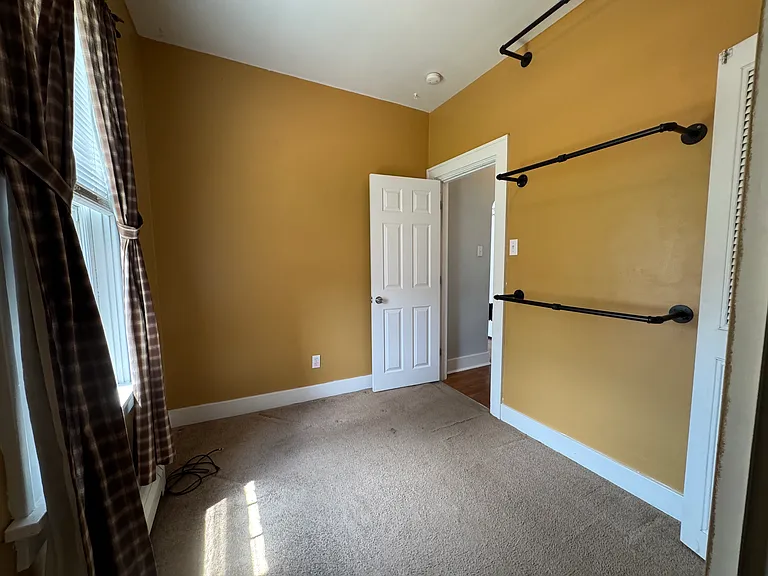 14 Maplewood Ave #14 — Photo 14