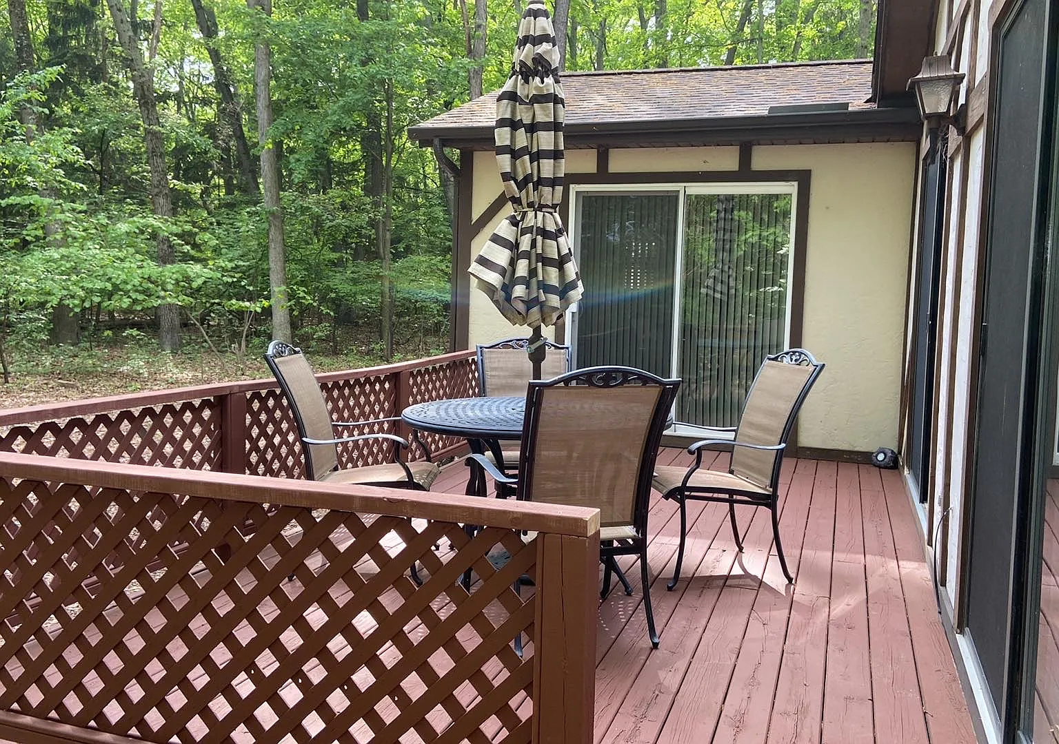 3 bed, 1500 sqft, $2,395 — Photo 2