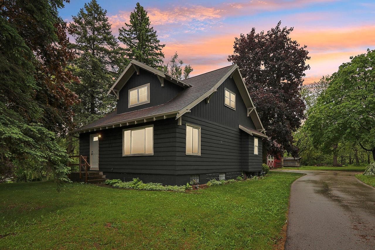 N62W23527 Silver Spring DRIVE, Sussex, WI 53089 | Zillow