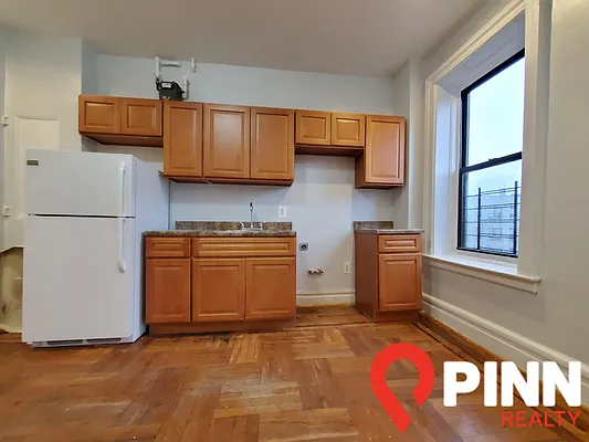 Rented by Pinn Realty | media 2