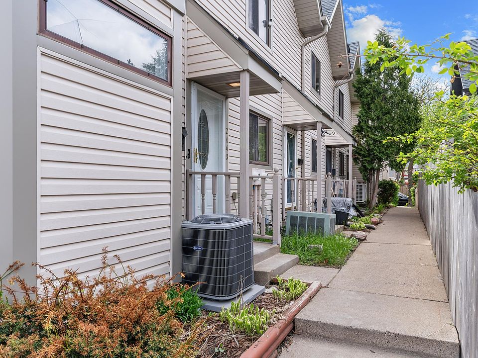 1st image of 2443 Elliot Ave
