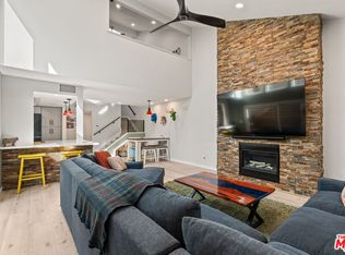 4841 Park Terrace Dr, Long Beach, CA 90804