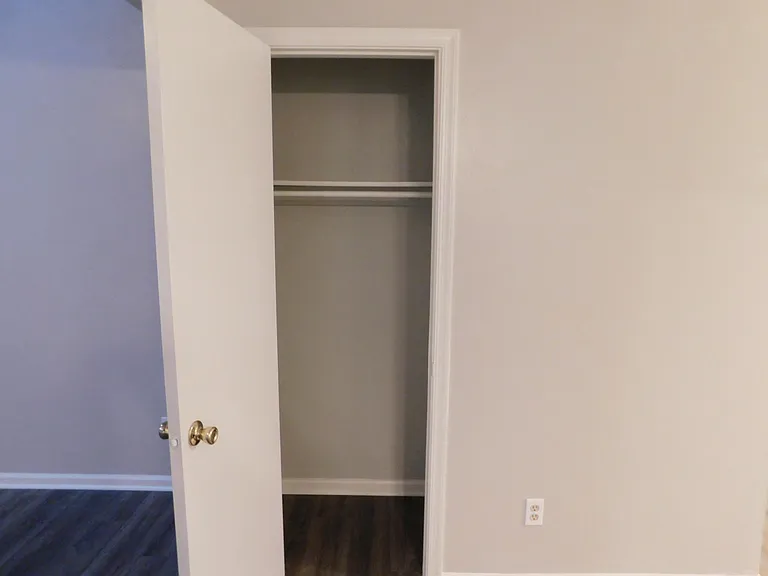 1433 Drumheller Dr — Photo 23