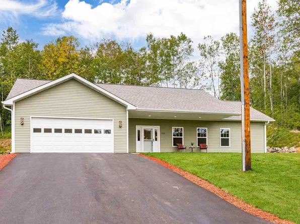925 Basswood Ave, Duluth, MN 55811