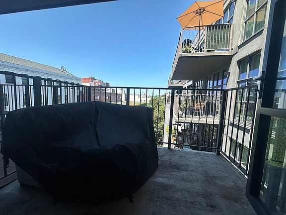 3rd image of 1040 Dean St APT 500