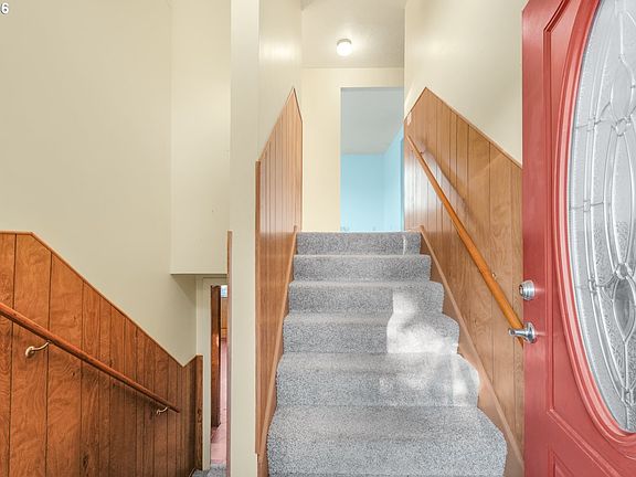 4th image of 21425 SE Bohna Park Rd