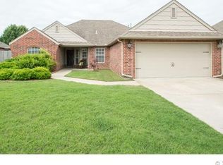 10756 E 120th Ct N, Collinsville, OK 74021