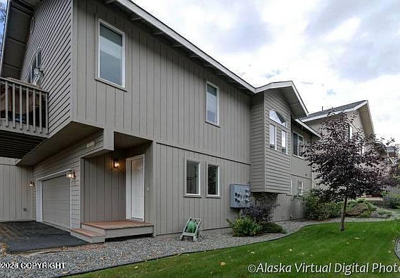 2nd image of 1112 Oren Ave #21
