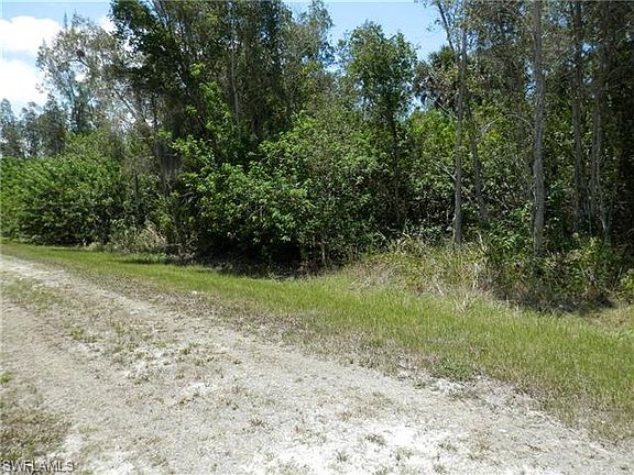 5th image of 7775 Cypress Dr