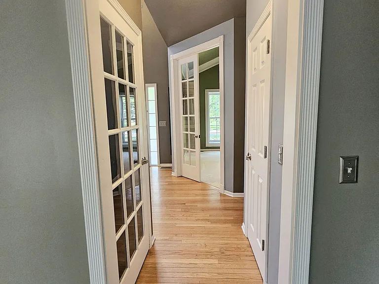 29221 Fieldstone — Photo 8