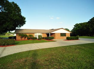 160 Country Circle Dr E, Port Orange, FL 32128