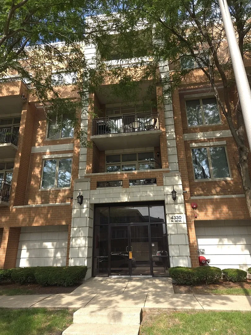 2 bed, 1257 sqft, $2,600 — Photo 1