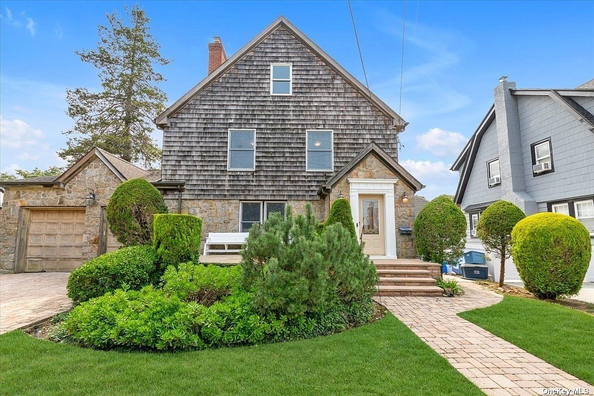 22 ster Street, Lynbrook, NY 11563 Zillow