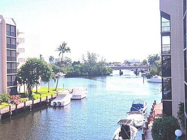 12 Royal Palm Way Unit 303