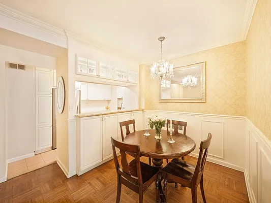 Sold by Sotheby's International Realty | media 13