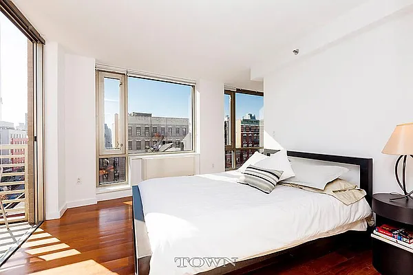 Rented by Town Residential | media 31