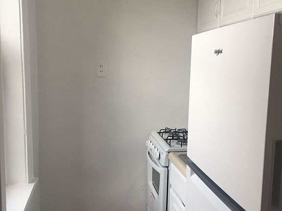4th image of 40-38 82nd St #3C