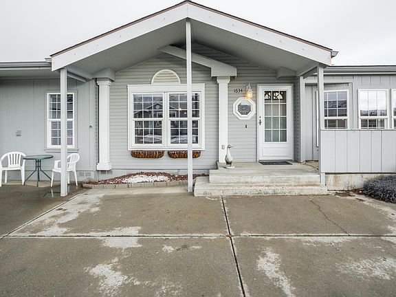 4th image of 1634 Meadowridge Dr #29