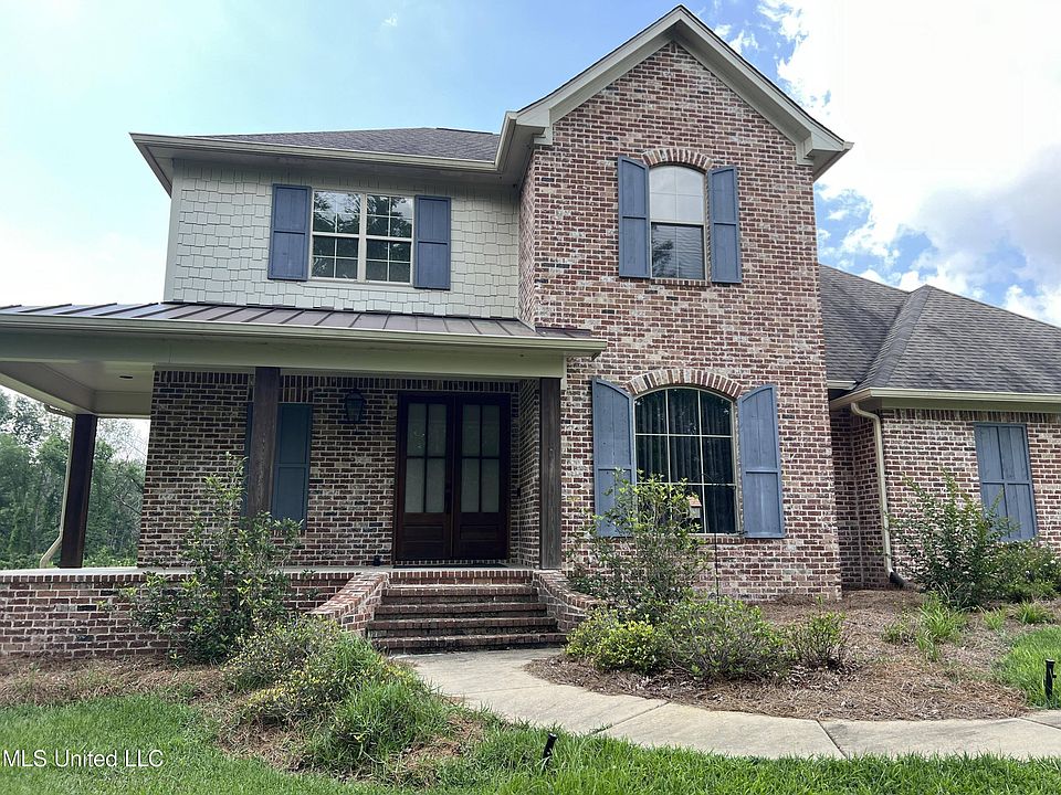 2nd image of 501 Quinlan Ct