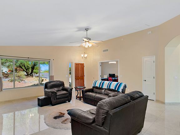 4th image of 8248 W Circulo De Los Morteros