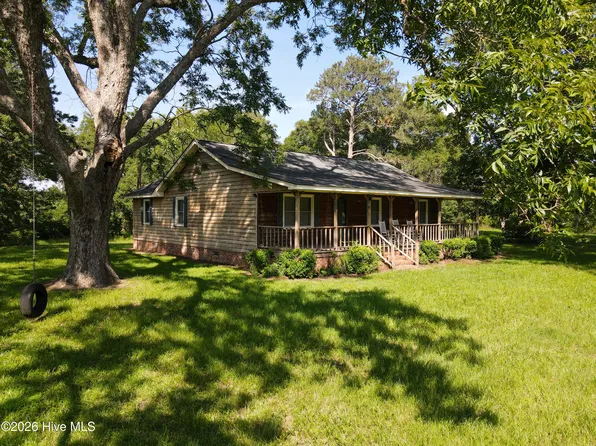 14361 Mcfarland Road, Laurel Hill, NC 28351