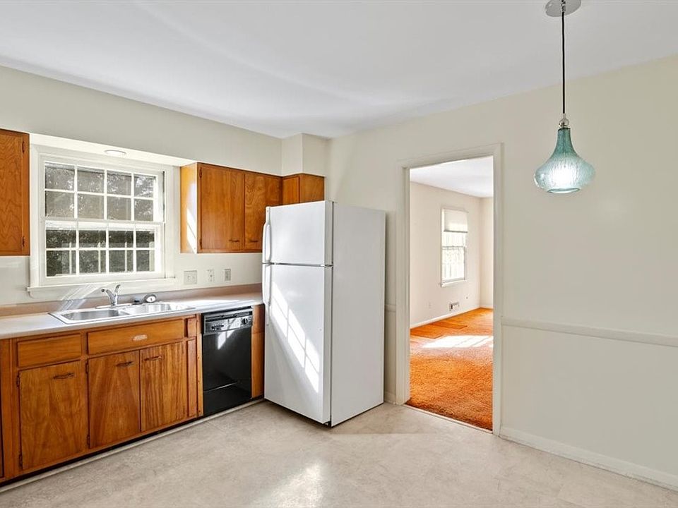 343 East St, Pittsford, NY 14534 Zillow