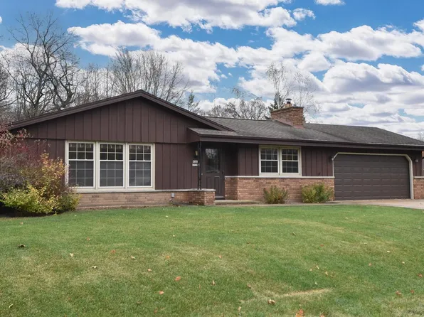 W161S7396 Daisy DRIVE, Muskego, WI 53150