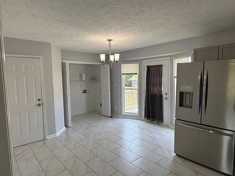 4109 Noonday Ct — Photo 9