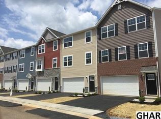 705 Admirals Quay Dr, Mechanicsburg, PA 17050