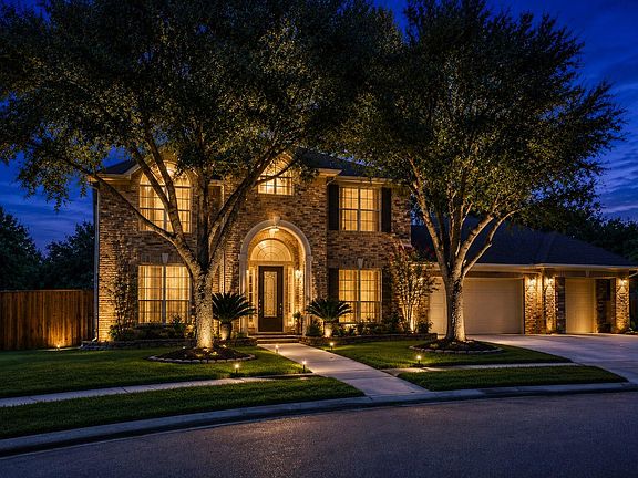2nd image of 12015 Silverwood Bend Ln