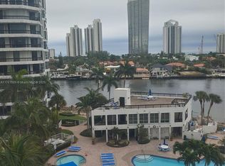 19101 NE 36th Ct APT 707, Aventura, FL 33180