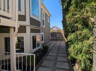 1020 53rd St #B, Oakland, CA 94608