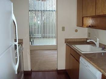 5th image of 330 N Civic Dr APT 308