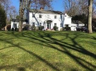 19 Briar Brae Rd, Darien, CT 06820