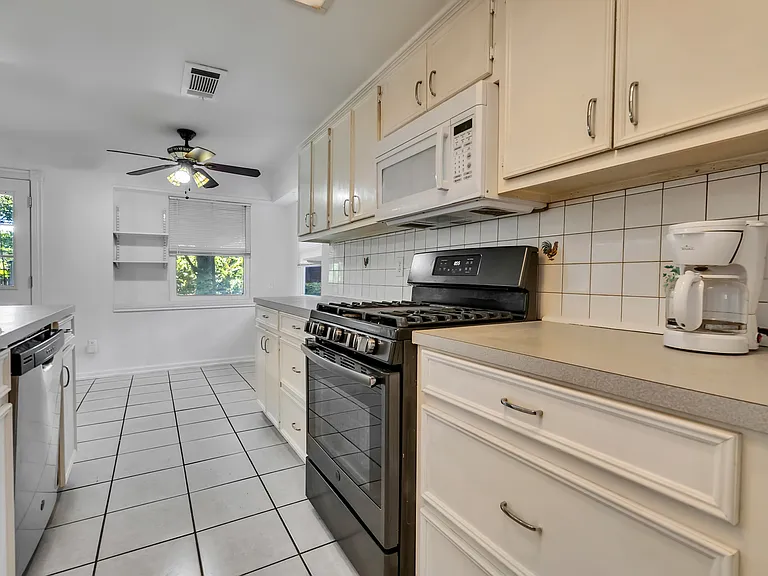 15443 W Willowwind Cir — Photo 34