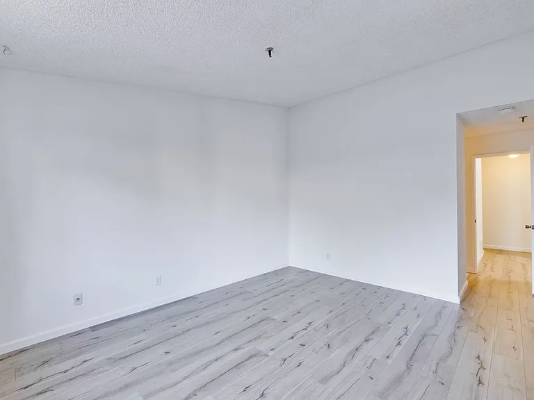 49 Showers Dr #F436 — Photo 25