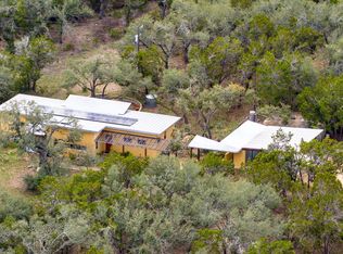 400 Twin Oaks Trl, Dripping Springs, TX 78620