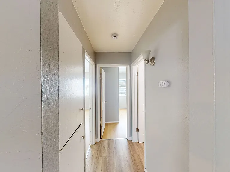 955 75th Ave — Photo 39