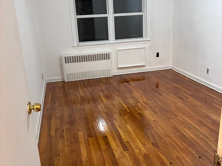 15719 45th Ave #2 — Photo 4