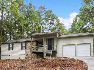 4160 Woodcrest Dr, Powder Springs, GA 30127