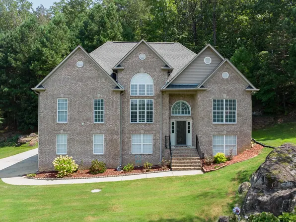 1025 Brooke Ln, Trussville, AL 35173