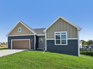 542 Shady St, Cottage Grove, WI 53527