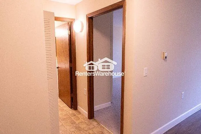 6615 Lake Shore Dr S #115 — Photo 15