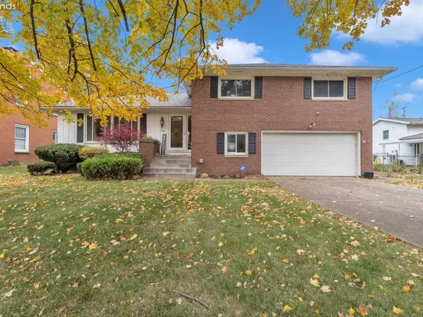 2601 Merriweather Rd, Sandusky, OH 44870