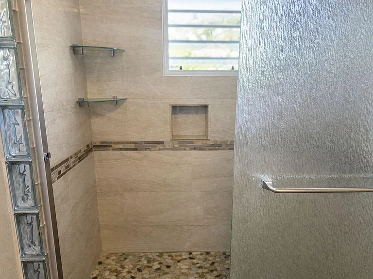 394-295 Annas Retreat Est — Photo 9