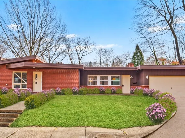 425 Willow Pl, Pittsburgh, PA 15218