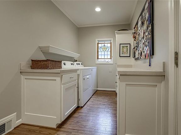 3rd image of 2119 W 70th Ter
