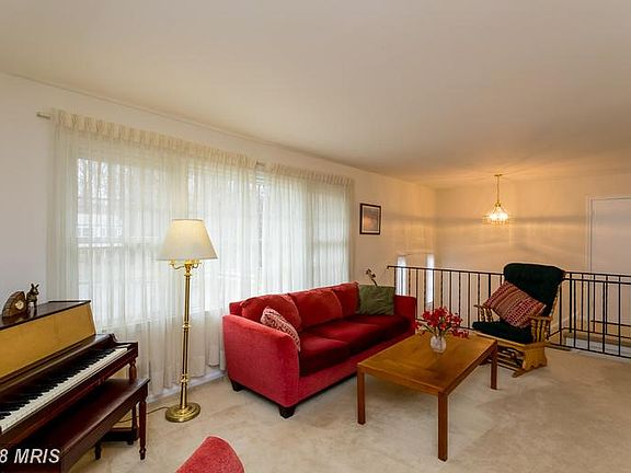 Living Room has lots of natural lighting