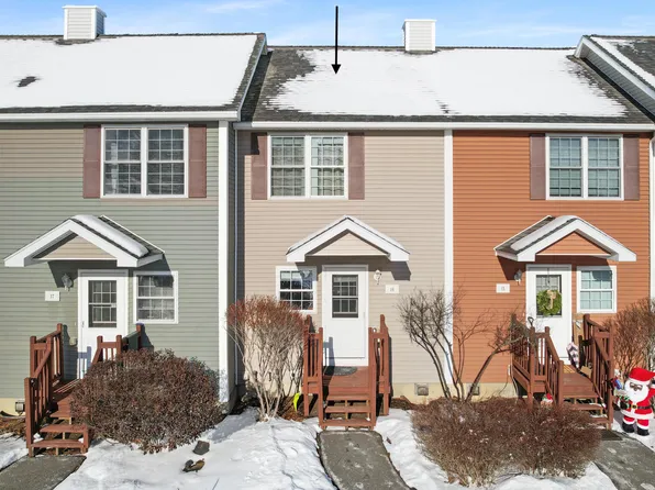 16 River Village Drive #16, Milford, ME 04461